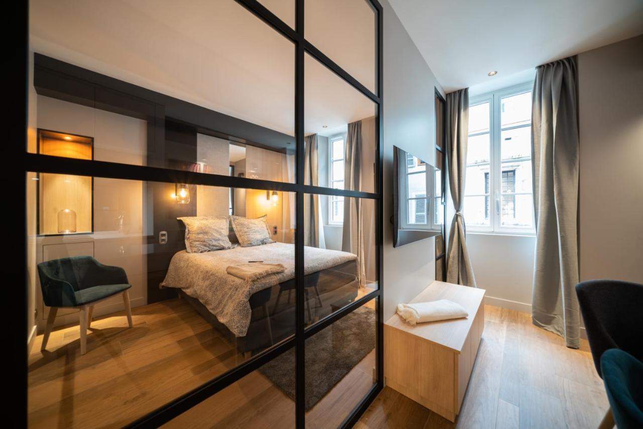 Le Luxury Design De La Vieille Ville Анси Экстерьер фото